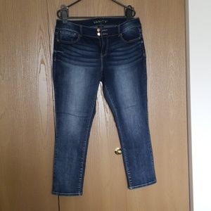Vanity curvy skinny jeans